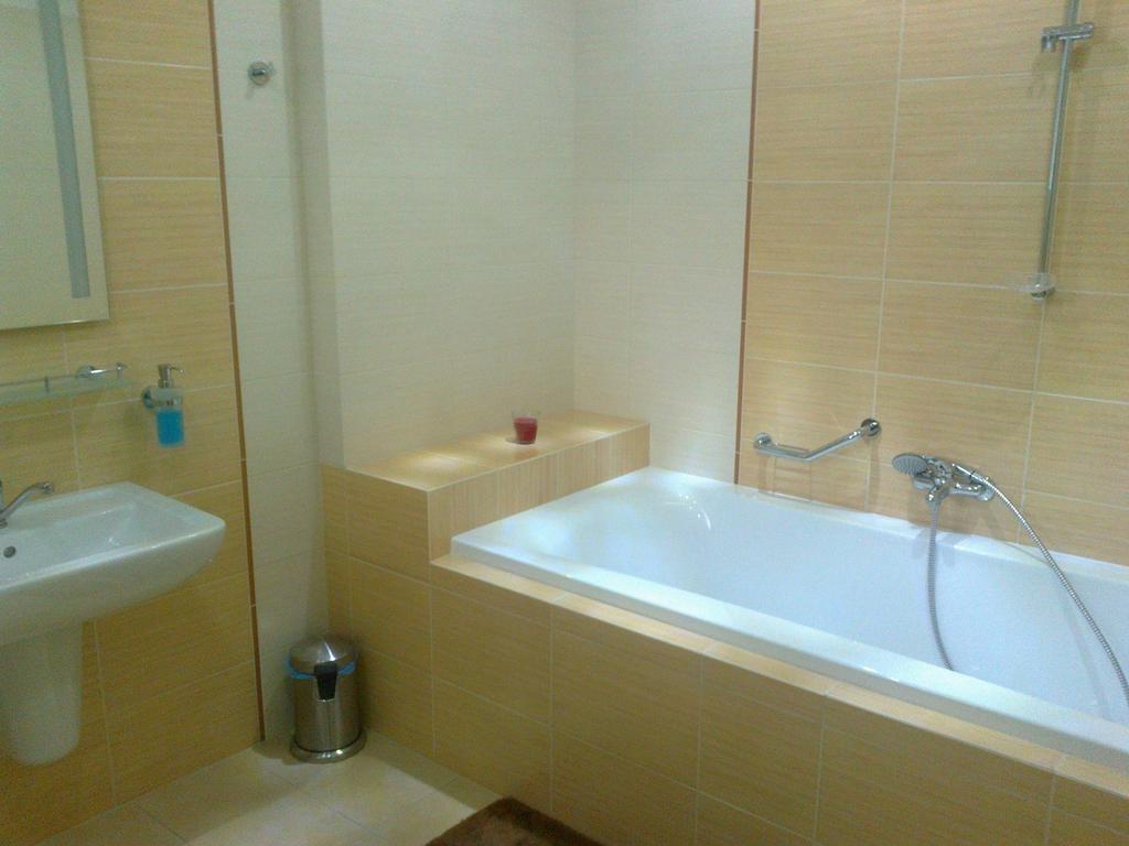 Penzion Iris Hotel Rajecke Teplice Room photo